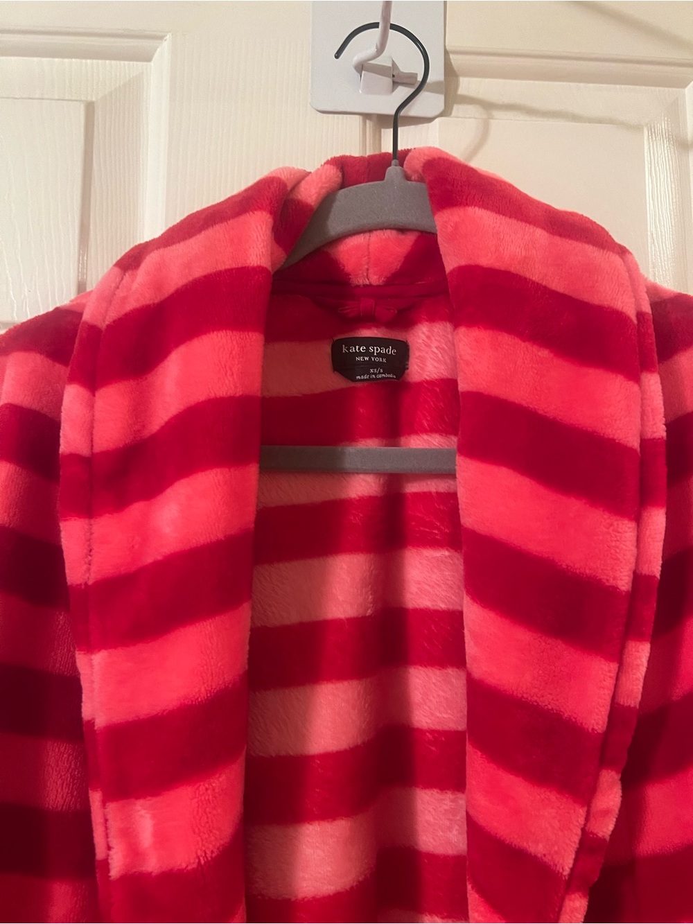 NWOT Kate Spade Pink and Red Striped Robe *Missing Belt* Size XS/S - Picture 6 of 9